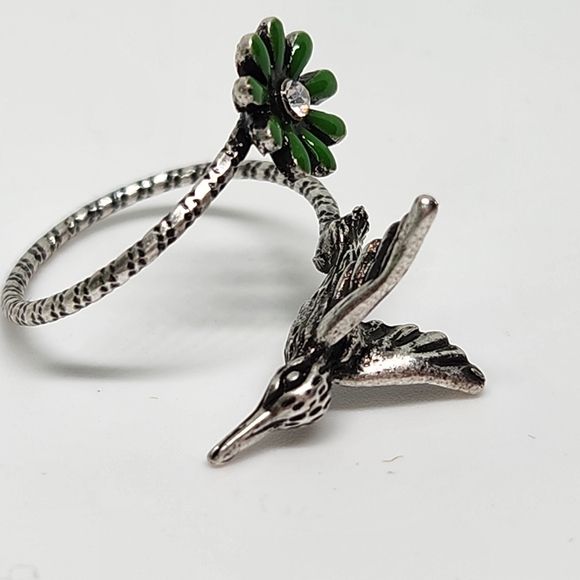 Jewelry | Adjustable Hummingbird Hovering Over Green Daisy Flower ...